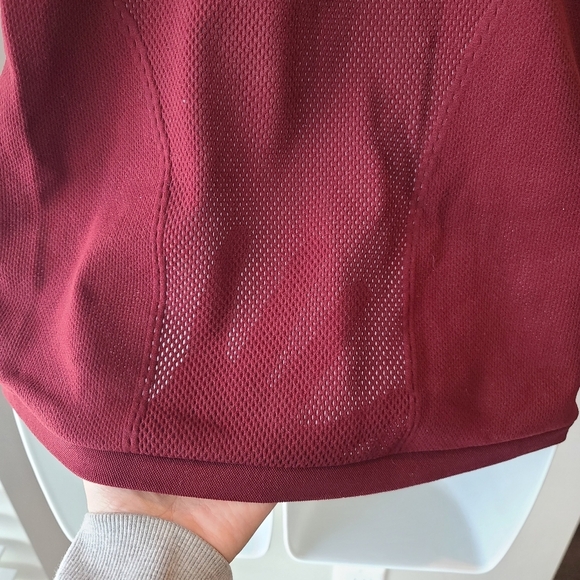 Lululemon Reveal Racerback Tank Top Activewear Athleisure Deep  Rouge Red Size 6 - Picture 10 of 10